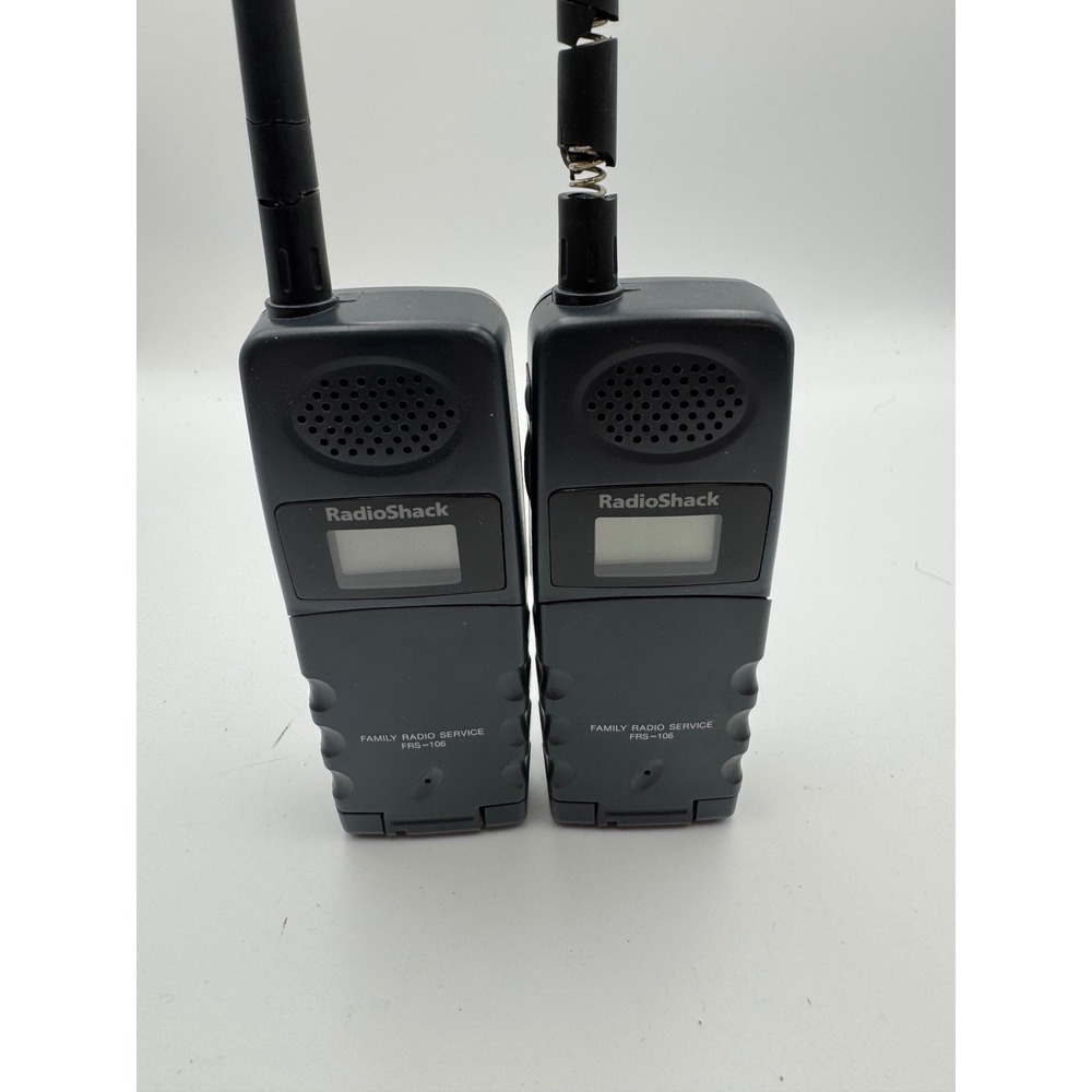 RadioShack FRS-106 Family Radio Service‎ Walkie Talkie Pair Black Vintage